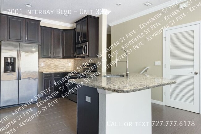 Building Photo - 7001 Interbay Blvd