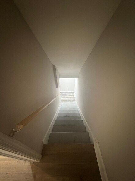 Building Photo - 3611 W Lexington St