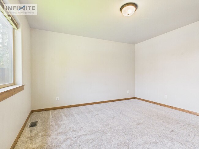 Building Photo - 50 Sage Bloom Ct
