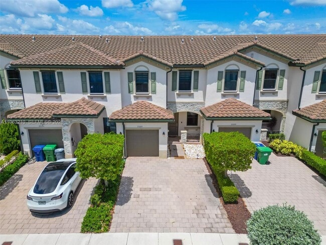 Building Photo - 25160 SW 114th Ave