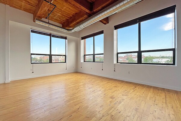 Building Photo - 73 Lafayette St