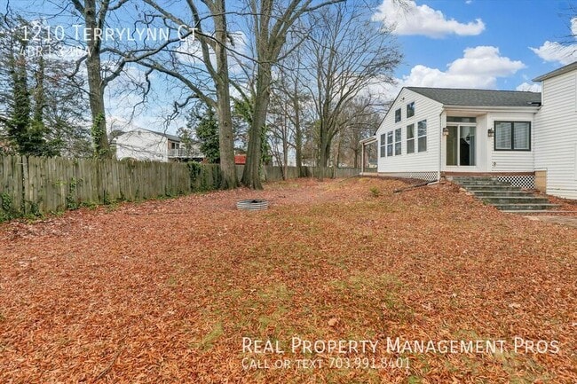 Building Photo - 1210 Terrylynn Ct