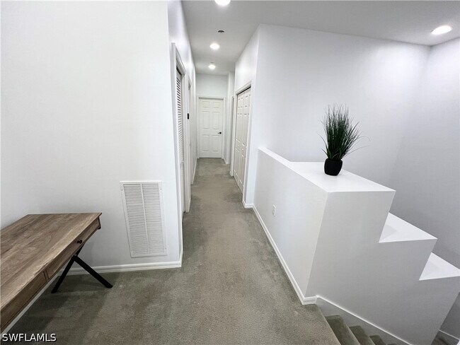 Building Photo - 3264 Amanda Ln