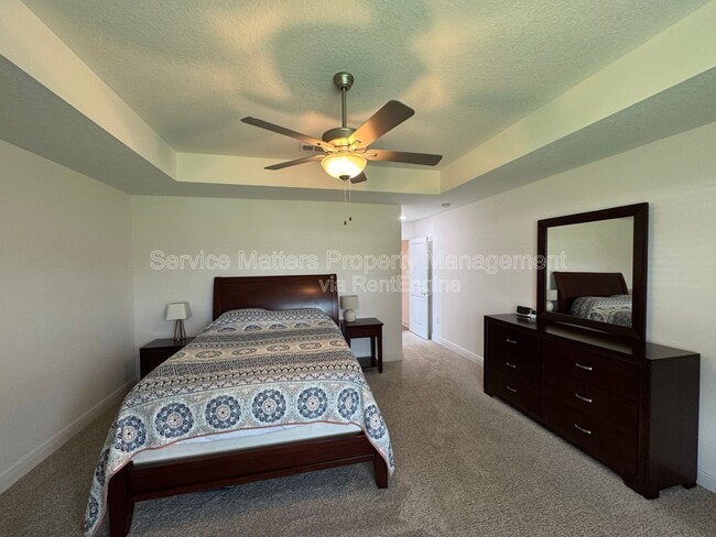 Building Photo - 5641 Micanopy Dr