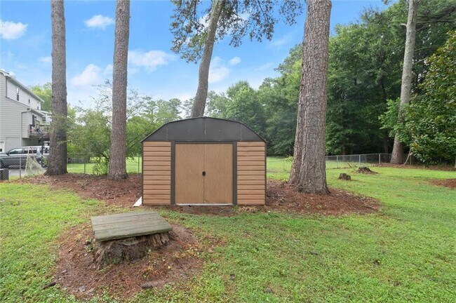 Building Photo - 3220 Casteel Rd