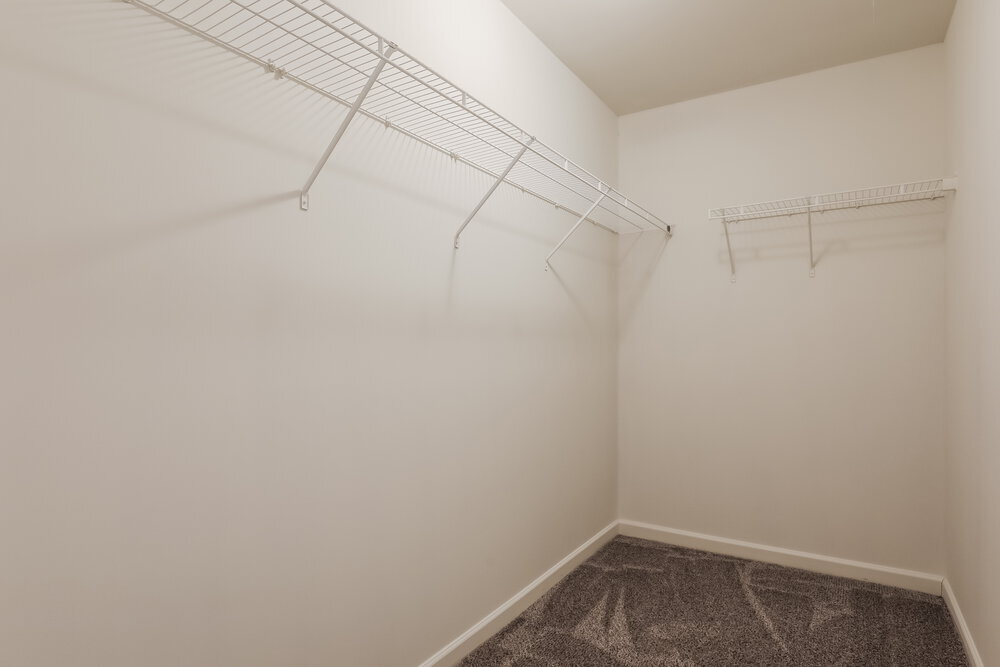 Building Photo - 1603 Iris Walk