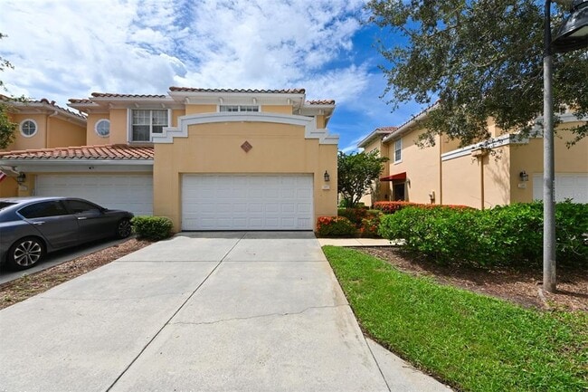 Building Photo - 277 Valencia Cir
