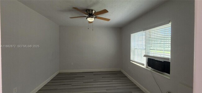 Building Photo - 405 NW 64th St