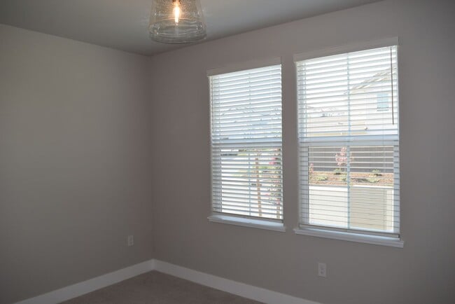 Building Photo - 3652 Ramhorn Rdg Dr