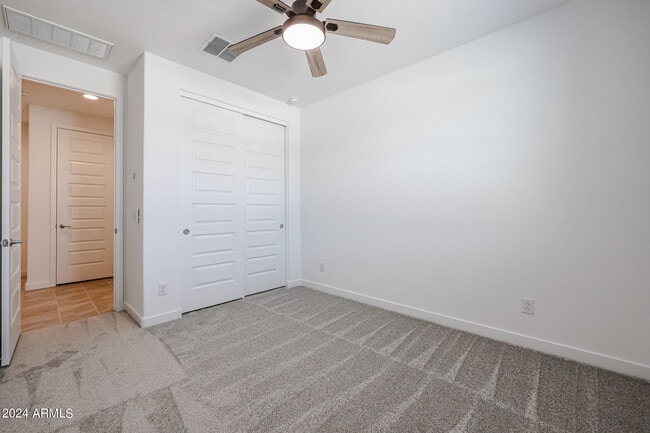 Building Photo - 2071 W Bramble Berry Ln