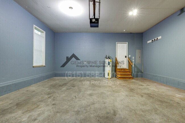 Building Photo - 3848 Kedron Rd