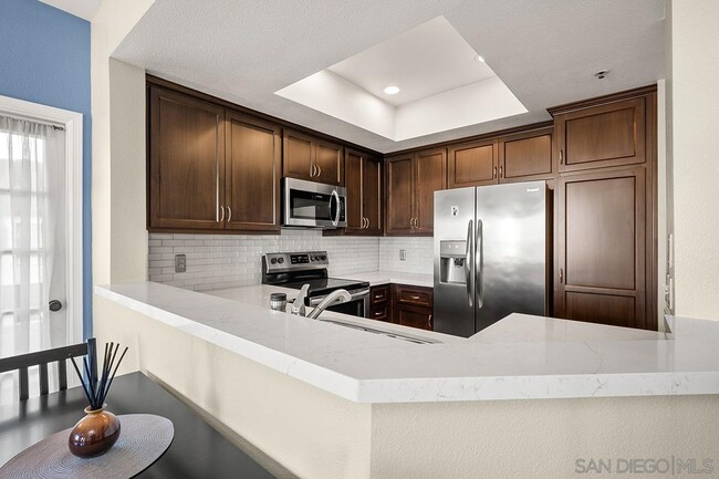 Building Photo - 5865 Friars Rd