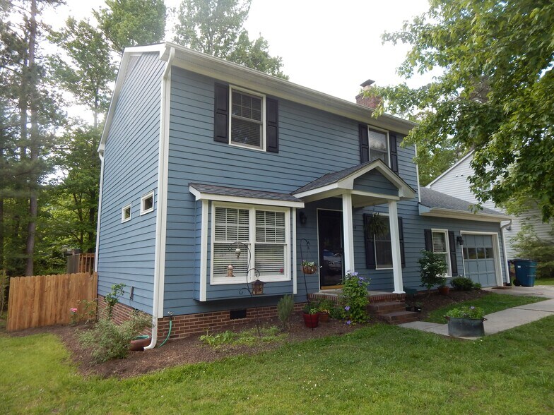 Building Photo - 3214 Lassiter St