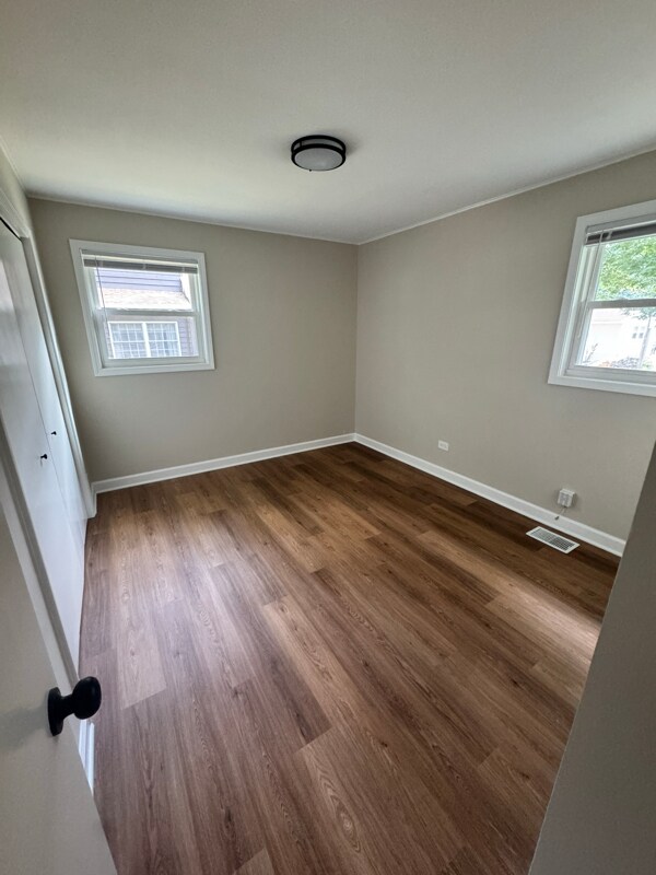 Building Photo - 2605 Oriole Ln