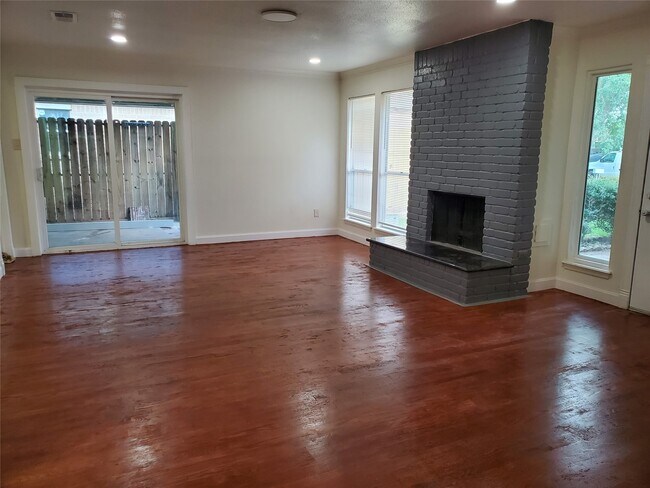 Primary Photo - 10906 Nobility Dr