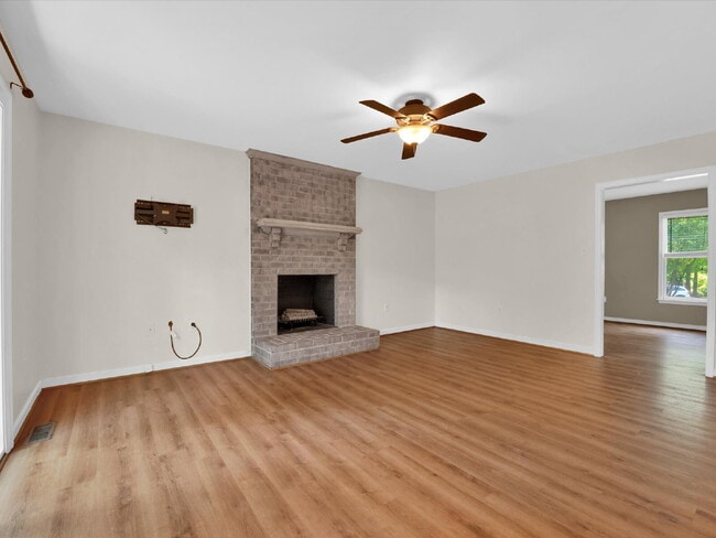 Building Photo - 2409 Eagles View Pl
