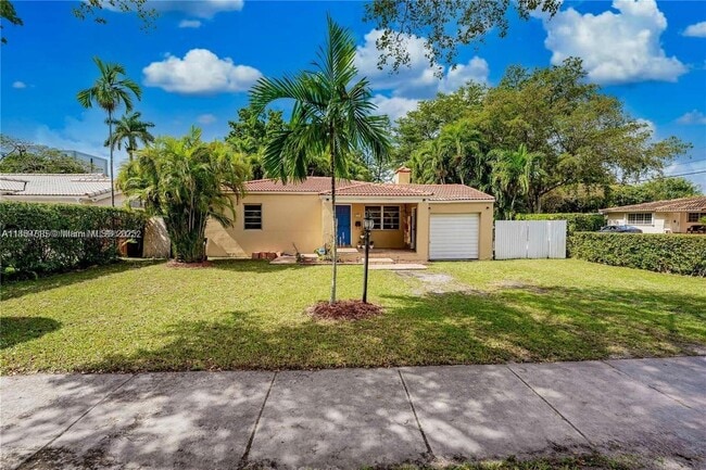 Primary Photo - 600 Minola Dr