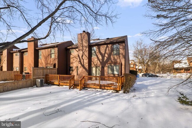 Building Photo - 6476 Sewells Orchard Dr