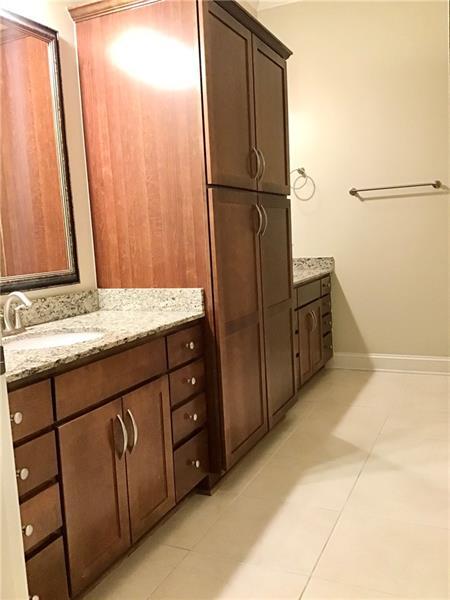 Building Photo - 3621 Vinings Slope SE