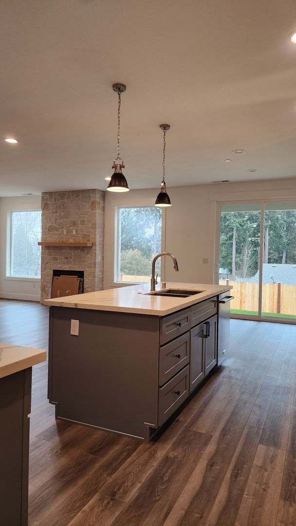 Building Photo - Beautiful Home in Bonney Lake!