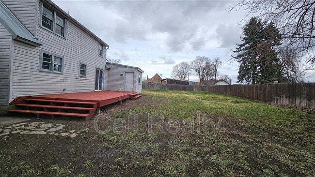 Building Photo - 224 N Conklin Rd