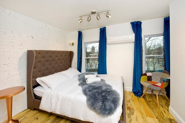 Building Photo - 2 & 3 Bedroom Units in the Dwight Street H...