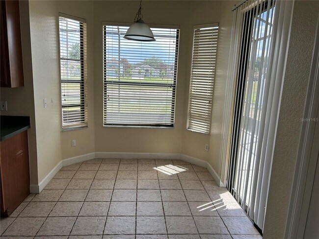 Building Photo - 6720 Imperial Oak Ln
