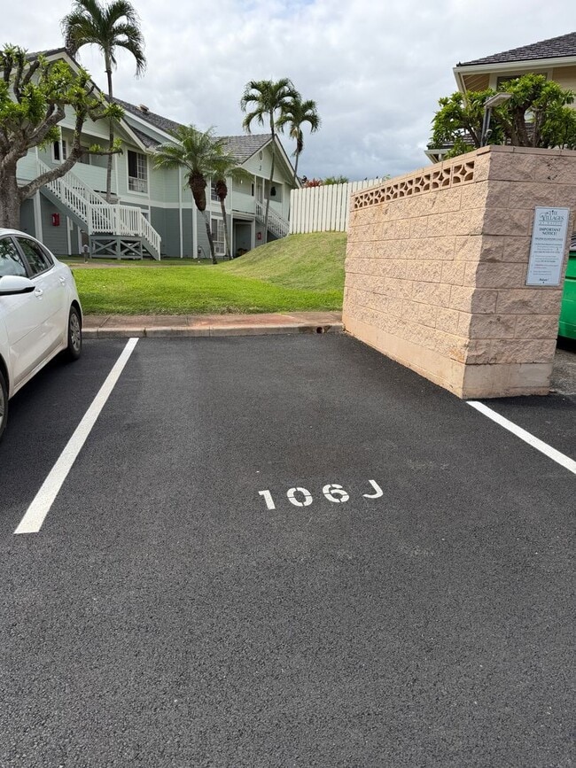 Building Photo - Villages at Waipio (Waipahu) - Ground Floor Unit, 2 bedroom/2 bathrooms and 1 parking stalls
