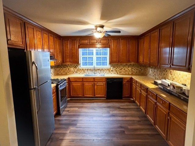 Building Photo - 1358 Ball Ground Rd