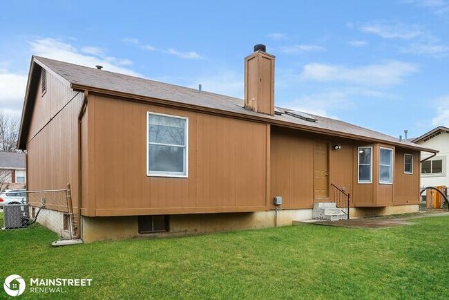 Building Photo - 1123 ATHENA WAY, ST PETERS, MO 63376