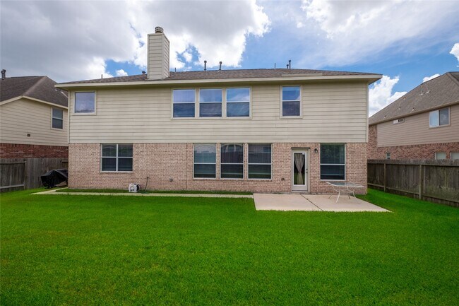 Building Photo - 26114 Sandersgate Ln
