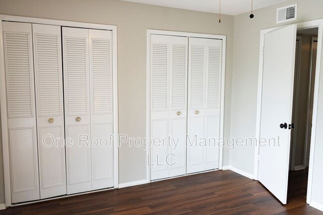 Building Photo - 3115 Barnett Ave