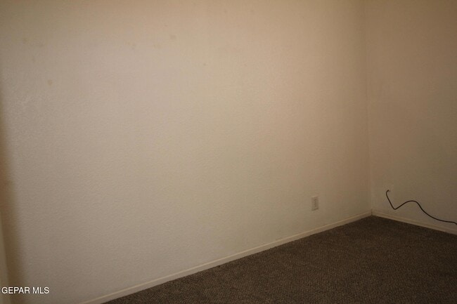 Building Photo - 9604 Gaza Dr