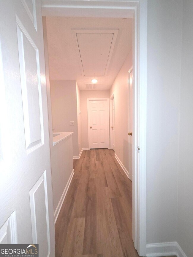 Building Photo - 4691 Highpoint Ln