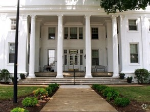 Building Photo - Serenity Manor at Hollins Mill