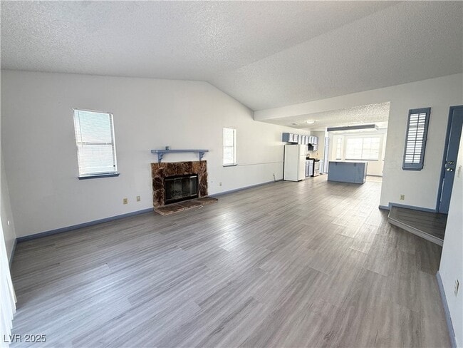 Building Photo - 5876 Filmore Ave