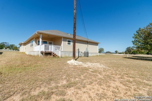 Building Photo - 118 Edgewood Cir