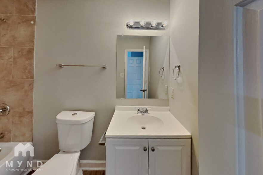 Building Photo - 1020 Alston Hill Dr