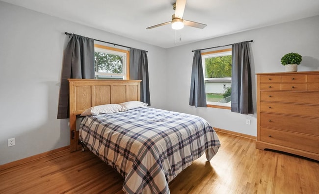 Building Photo - 2912 Tucson Dr