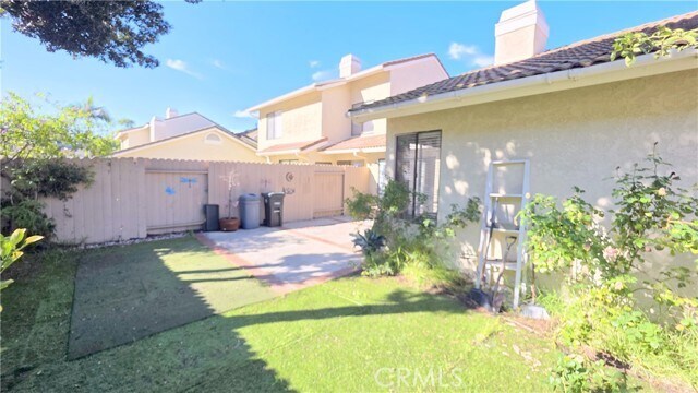 Building Photo - 2007 Silver Hawk Dr