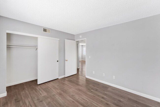 Building Photo - 2722 Alicialynn Way