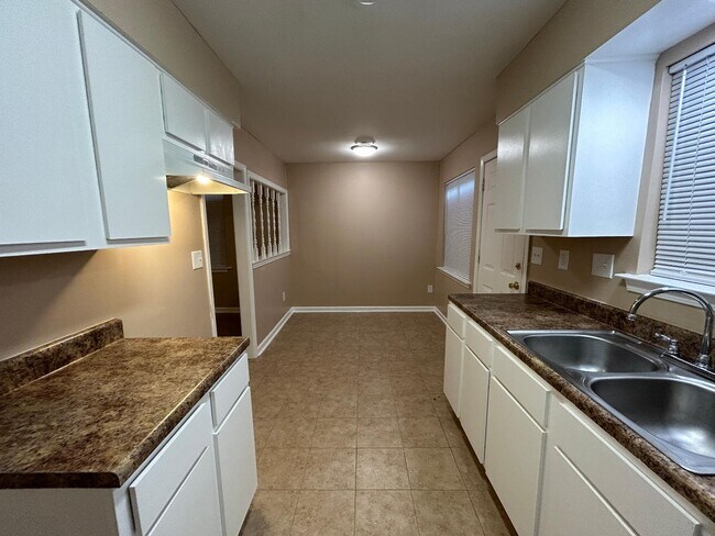 Building Photo - 3741 Rainford Dr