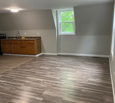 Building Photo - 900 E Brighton Ave