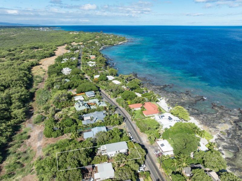 Building Photo - 69-1679 Puako