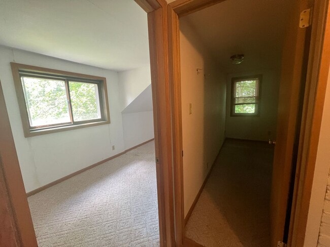 Building Photo - Click the “Apply Now” button or email wapmrentals@gmail.com for a prompt response.