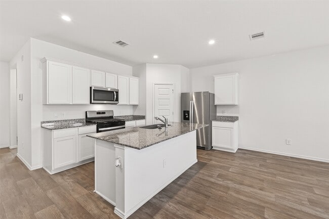 Building Photo - 7427 Audubon Russet Dr