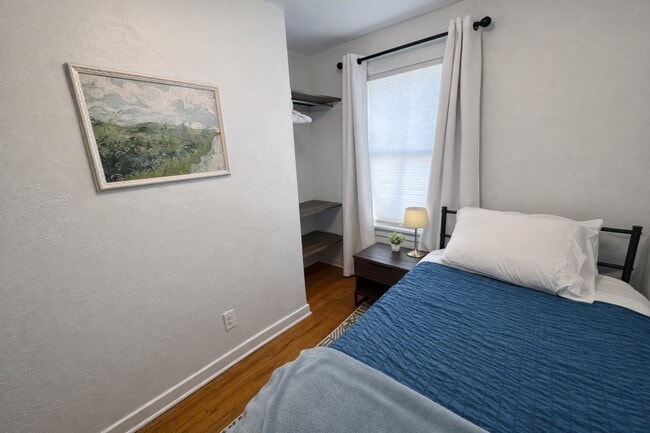 Building Photo - 1333 Rhode Island St