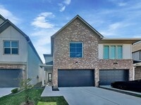 Building Photo - 10434 Executive Lake Dr