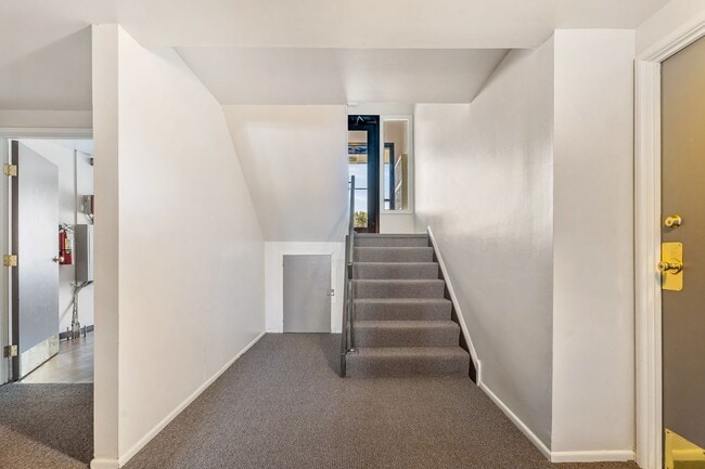 Building Photo - LIMITED TIME -MOVE IN SPECIALS ON ALL OUR 1 BEDROOMS!