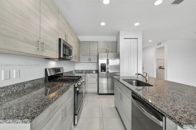 Building Photo - 11396 SW Willow Ln
